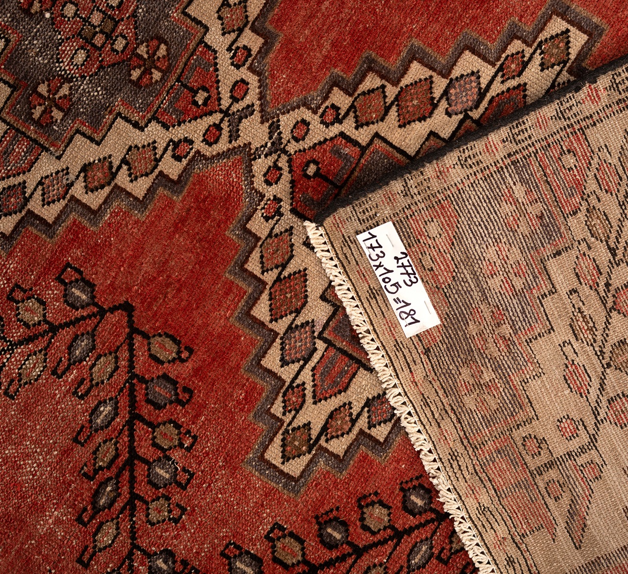 DSC00891-Edit_4_11zon Gabbeh Giza - Yellow (Copy) (Copy) (Copy) (Copy) - Image 3