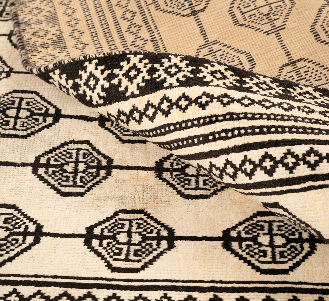 DSC09935-Edit_2_11zon Canyon – Terracotta / Jute (Copy) - Image 3